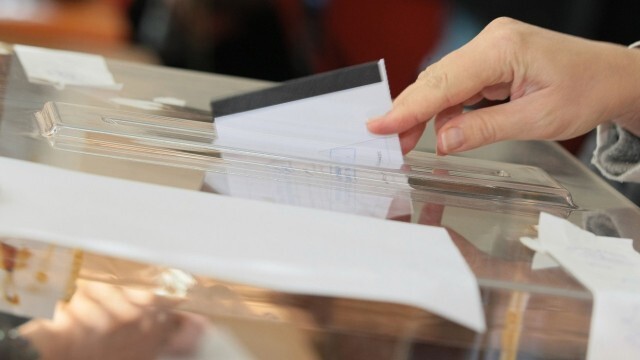 100% обработени протоколи в Русе: ПП-ДБ водят с 616 гласа пред ГЕРБ-СДС, кои ще са бъдещите депутати?