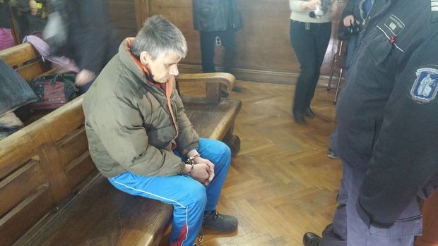 Русе: Доживотна присъда без замяна поиска прокуратурата за бащата убиец