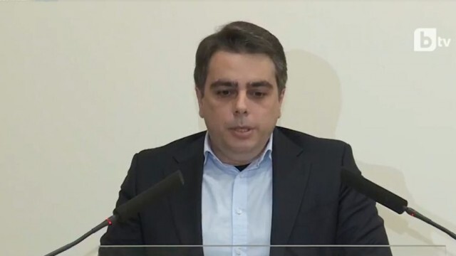 Асен Василев: Не е ясно какво ще се случи с инфлацията при храните през септември