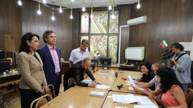 Диана Иванова се регистрира като кандидат за кмет на Русе от ПП ГЕРБ