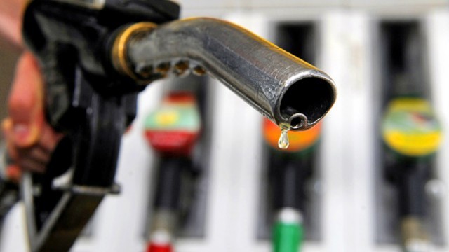 МВР-акция по бензиностанциите в страната, вече има запечатани в 4 града